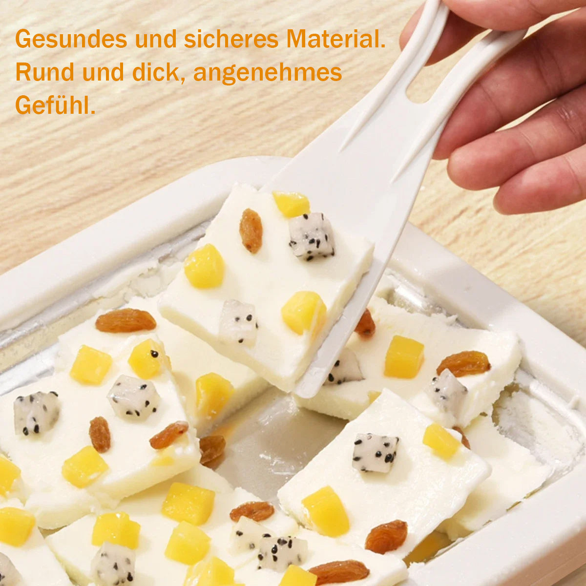 Eiscreme Platte mit 2 Schabern