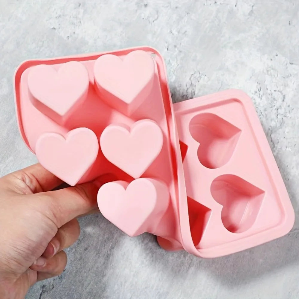 Eiswürfelform aus Silikon in Herzform PINK LOVE