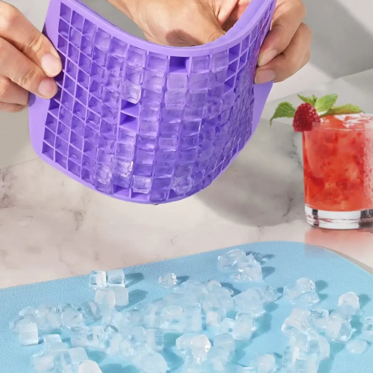 Eiswürfelform aus Silikon Mini – 160 kleine Würfel