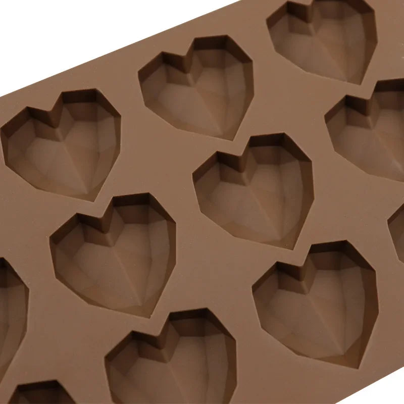 Eiswürfelform aus Silikon HEART – 15 Mulden braun
