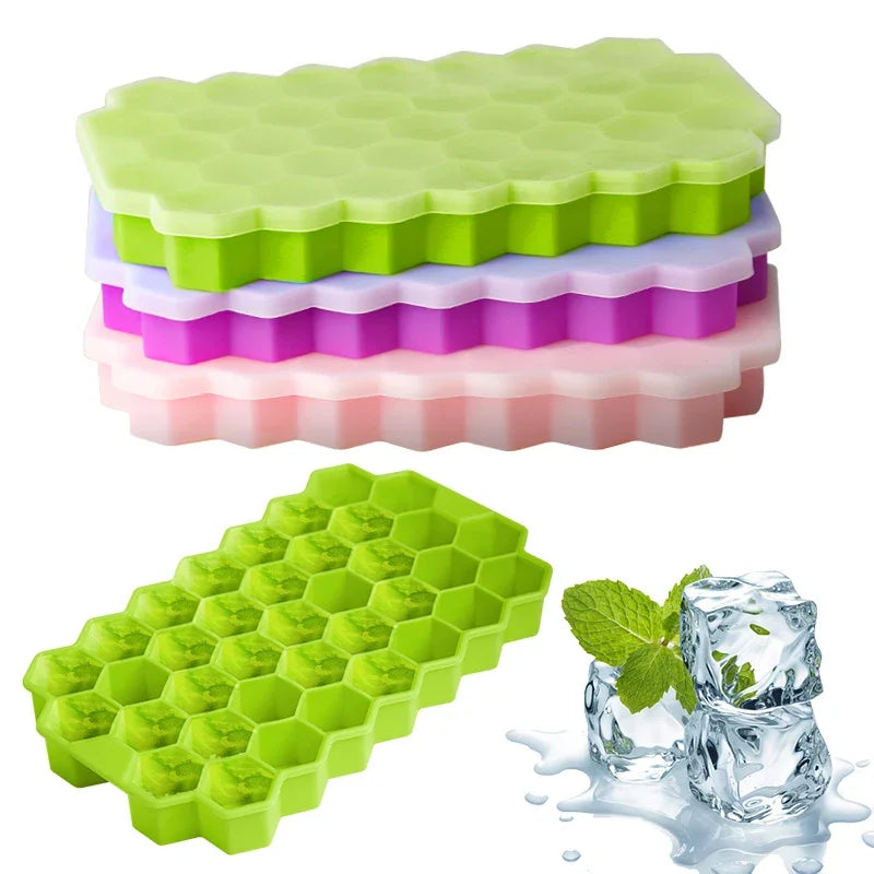 Eiswürfelform aus Silikon Wabe 37 Mulden BPA-frei mit Deckel