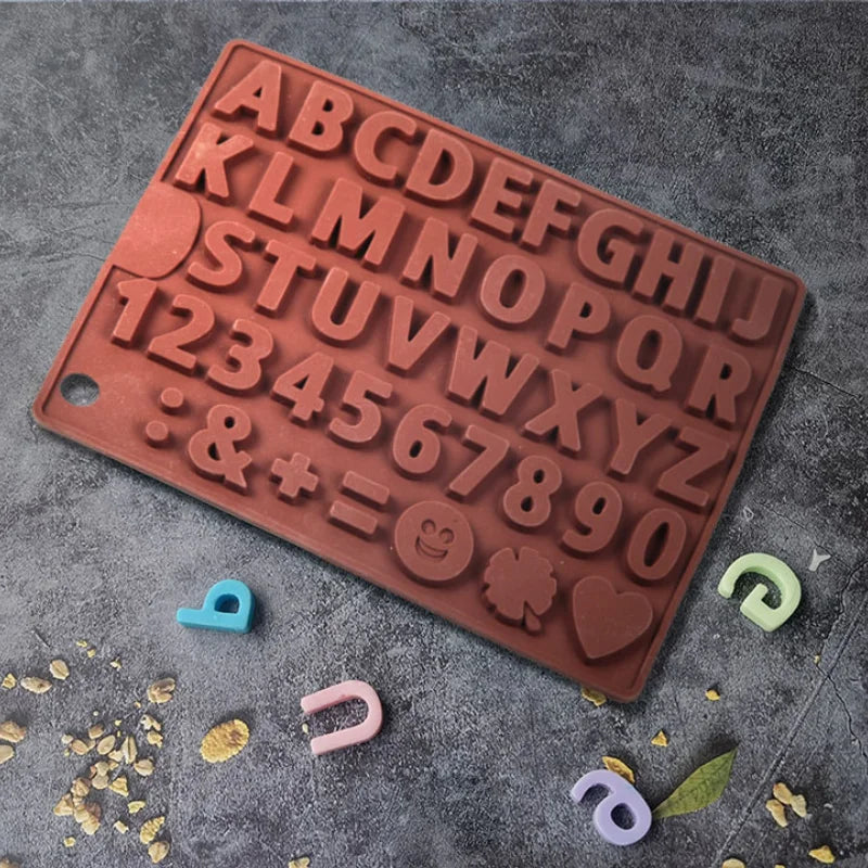 Eiswürfelform aus Silikon Buchstaben/Zahlen