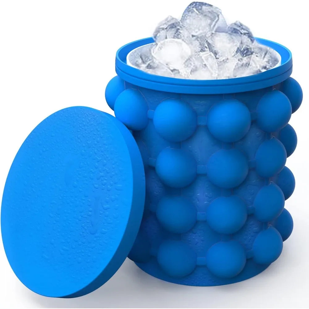 Eiswürfelform aus Silikon und Eiseimer 2in1