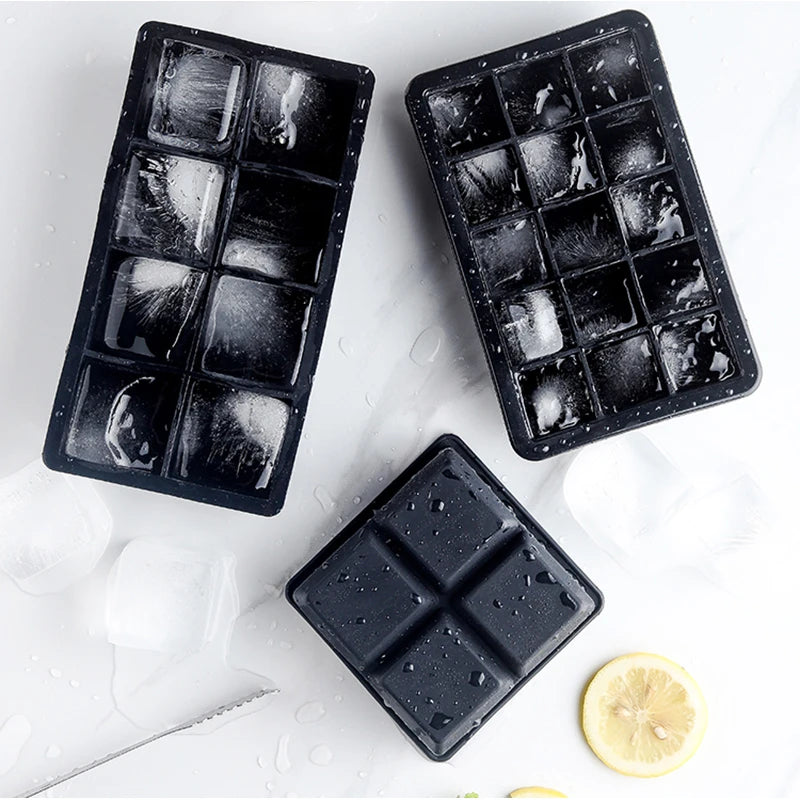 Eiswürfelform aus Silikon Kugel wiederverwendbar
